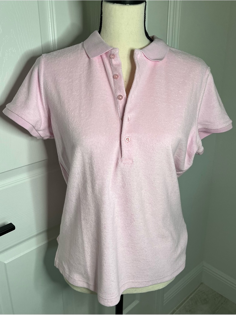 Women's Short-Sleeve Button-Down Polo in Light Pink XL (runs small)